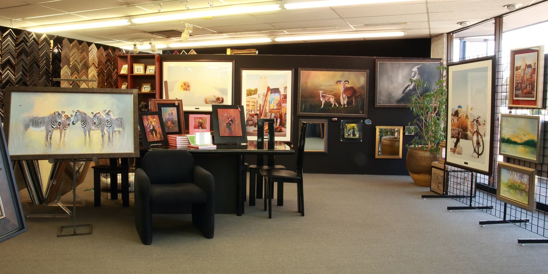 Marty & Pat's gallery interior